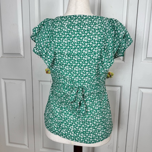 Max Studio Green Floral Blouse - Picture 4 of 7